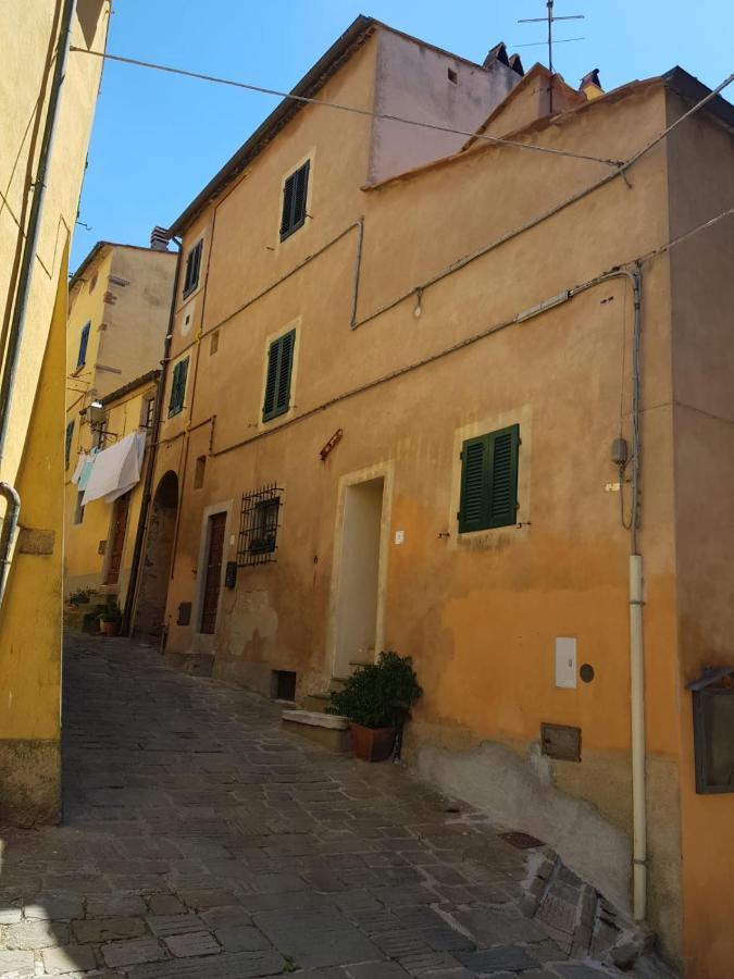 In Castello Διαμέρισμα Castagneto Carducci Εξωτερικό φωτογραφία